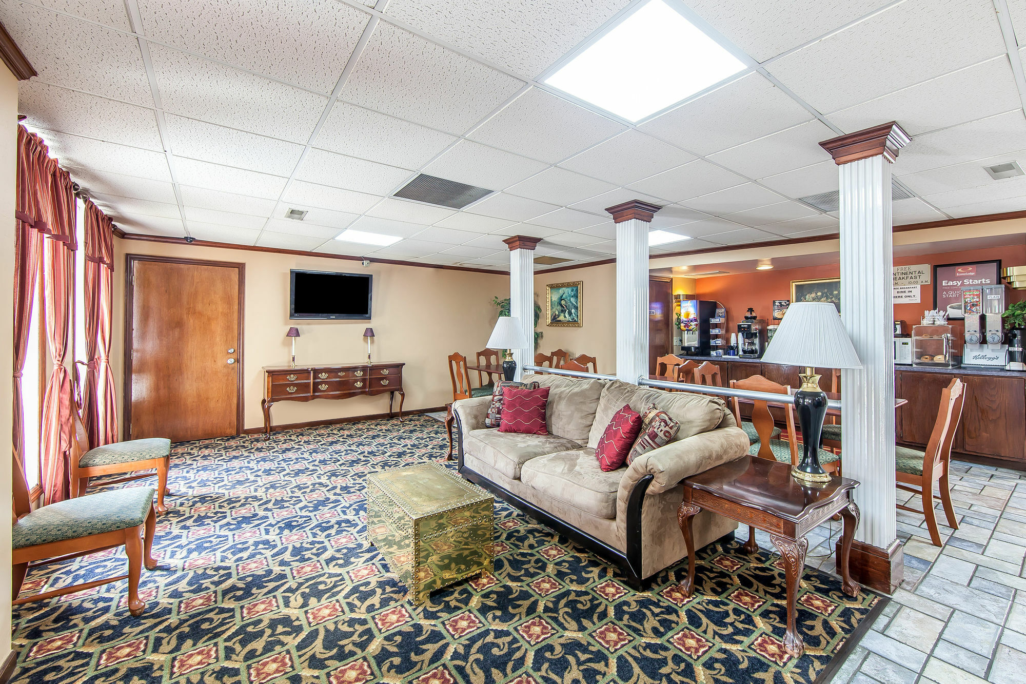 Econo Lodge Cleveland Bagian luar foto